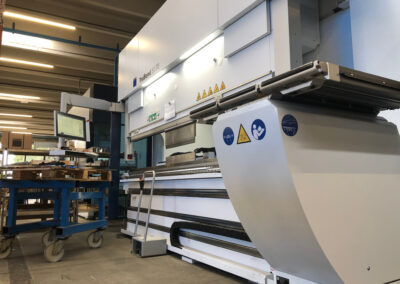 nuova inox lavorazione acciaio inox piegatura